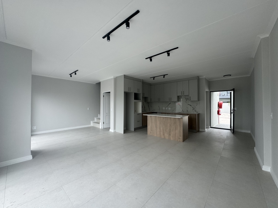 2 Bedroom Property for Sale in Sandown Western Cape